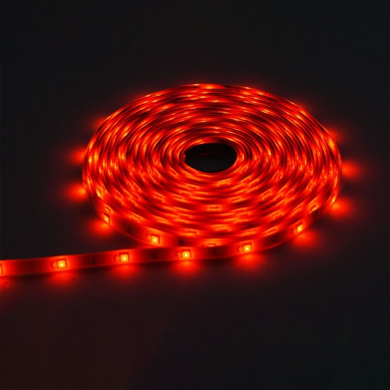 Banda Autocolanta LED Color (WRGB) cu Telecomanda 3m