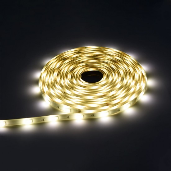 Banda Autocolanta LED Color (WRGB) cu Telecomanda 3m