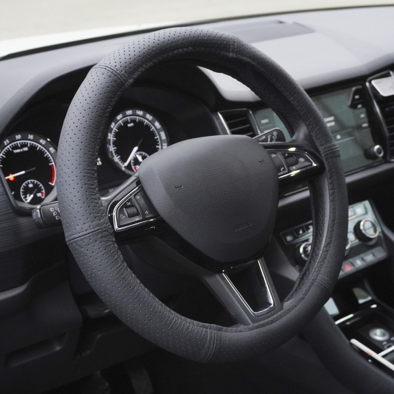 Husa Volan Piele Naturala Perforata Negru 37-39 Cm